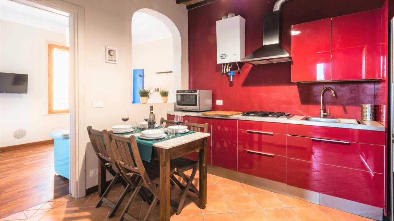 Hostly - La Pera Suite Apartment - 2 Bedrooms, Full Center 피사 외부 사진